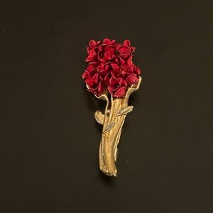 Vintage Avon Gold and Red Rose Bushel Brooch